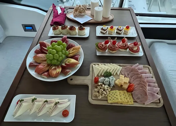 Luxury Yacht Bay - Managed By Vietyacht Club Ha Long