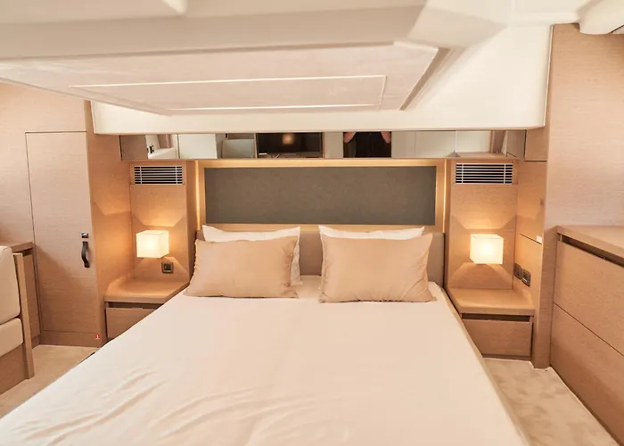 Luxury Yacht Bay - Managed By Vietyacht Club *