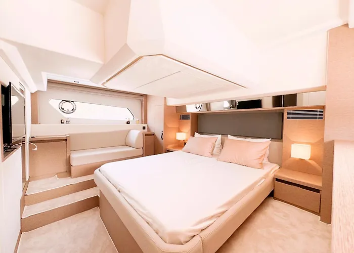 Luxury Yacht Bay - Managed By Vietyacht Club *