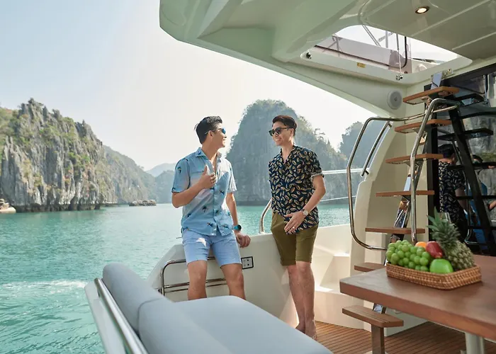 Luxury Yacht Bay - Managed By Vietyacht Club Botel *